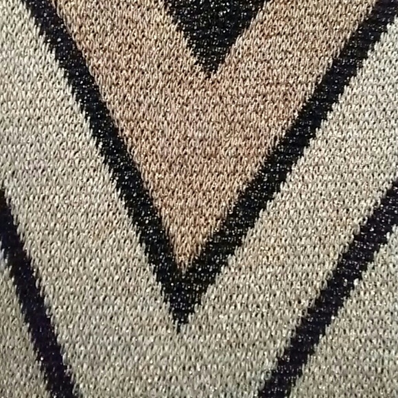 Chevron Sweater Shell - Picture 3 of 3